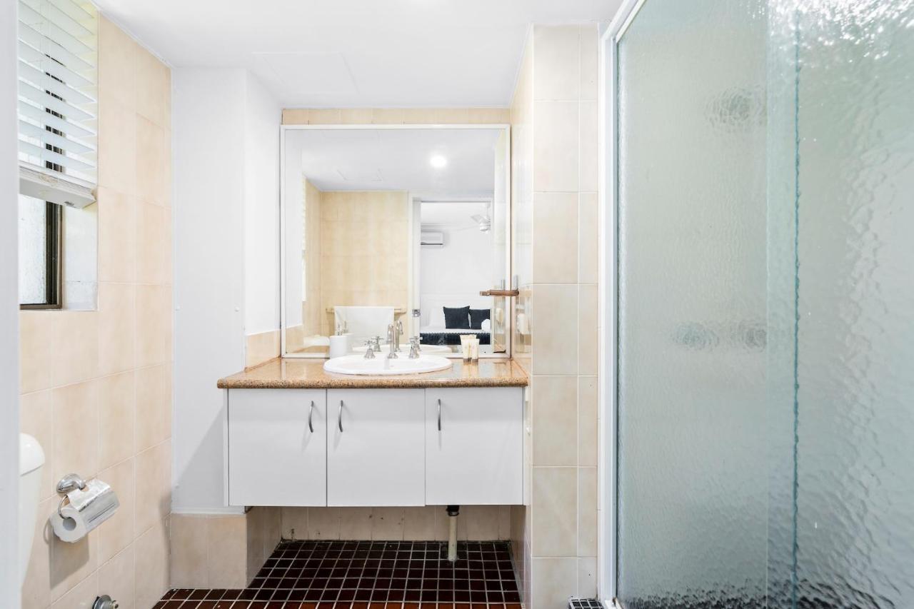 Coco Bella Dream In Surfers Paradise Гоулд Коуст Екстериор снимка